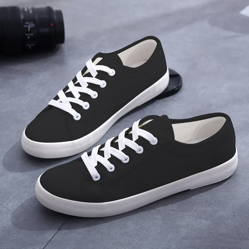 Białe buty płócienne dla par L – White Sneaker Care Kit recenzja i cena
