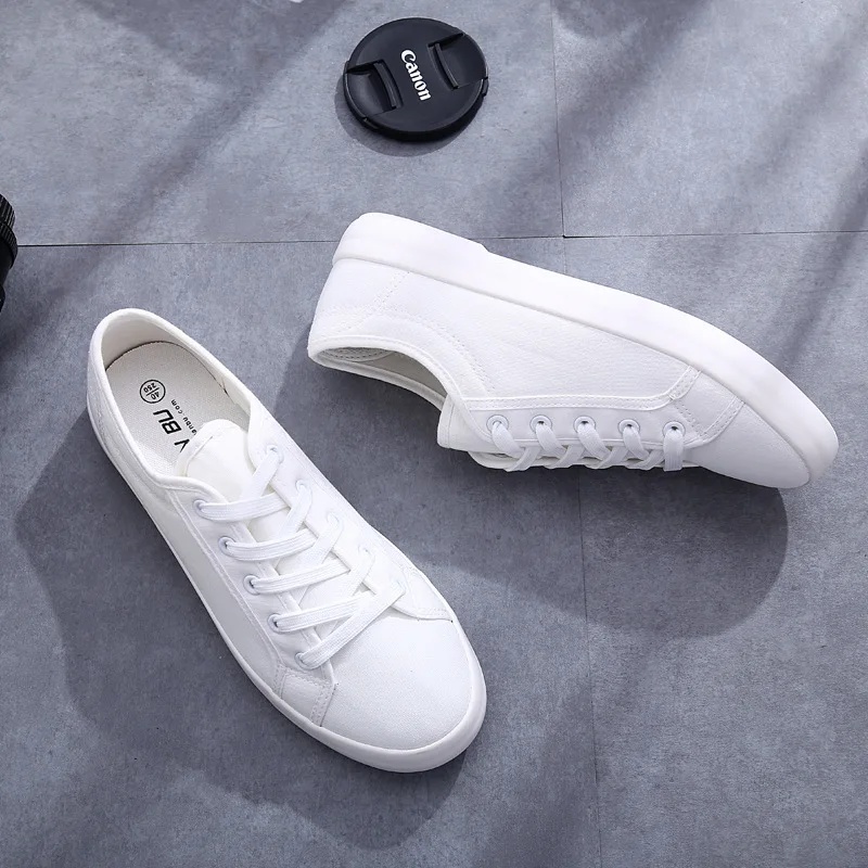 Białe buty płócienne dla par L – White Sneaker Care Kit recenzja i cena